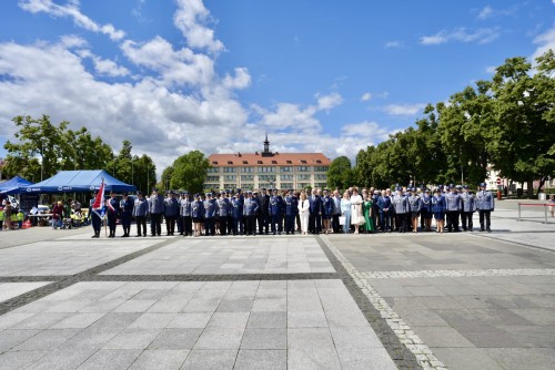 Uroczyste obchody Święta Policji w Giżycku. Wręczono awanse i ministerialne odznaczenia